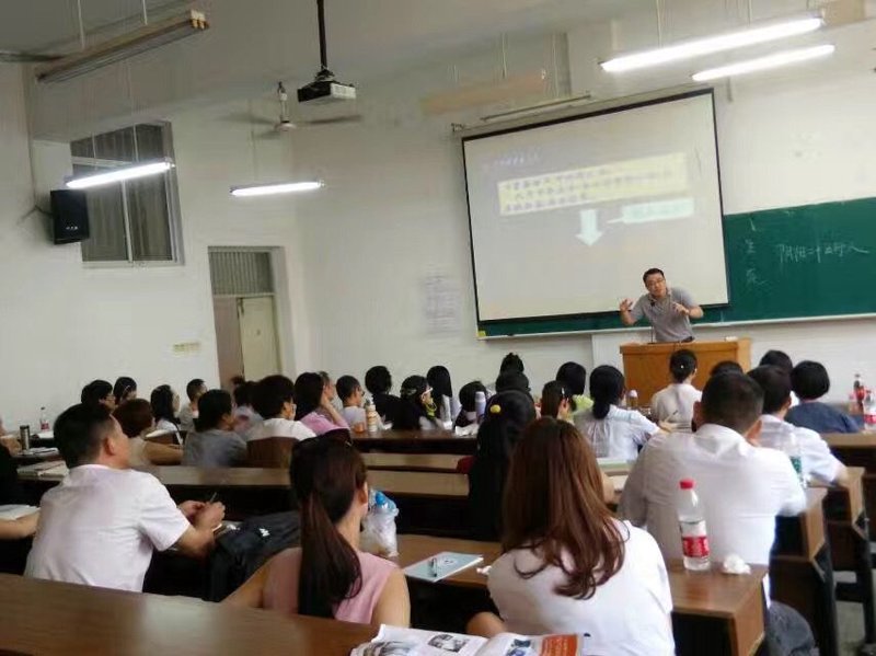 家庭医生：您的私人健康顾问